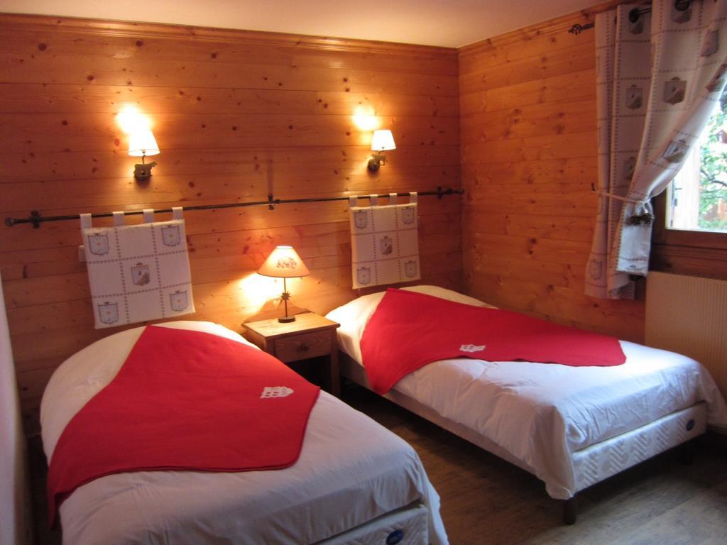 Appart 4 Pers 3 Etoiles Proximite Lac Et Remontees Courchevel Le Praz - Arrayanes Pokoj fotografie
